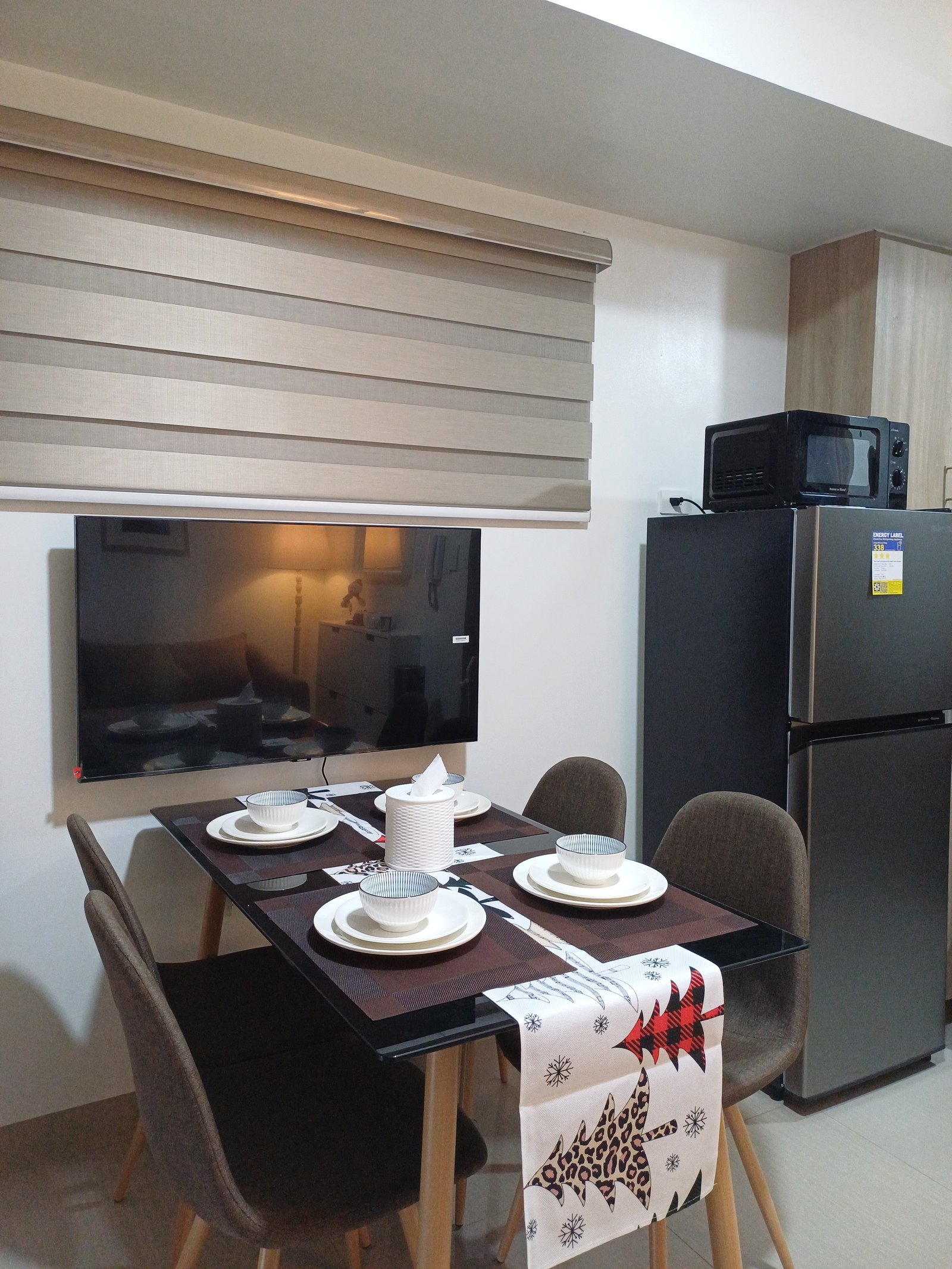 Shore Residences interior design project by Rayon Wari